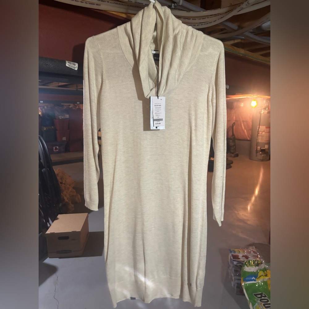 Women’s Bench Cream light turtleneck Long-Sleeve sweater Dress size large